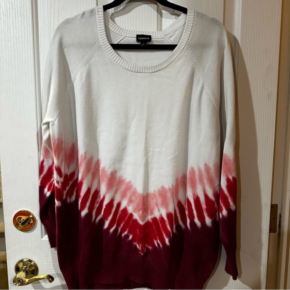 Torrid Slub Pullover Raglan Sweater in Tie Dye - Picture 7 of 11